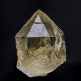 Quartz (variety citrine)<br />Mountain Lily Mine, Aguanga Mountain, Oak Grove, Aguanga Mountain District, San Diego County, California, USA<br />7.0 x 5.3 cm<br /> (Author: am mizunaka)