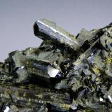 Epidota<br />Balochistan (Baluchistan), Paquistán<br />Cristal de 3 cm.<br /> (Autor: Antonio P. López)