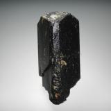 Schorlo (Chorlo)Minas Tomkap tourmaline (Soklich), Yinnietharra, Condado Upper Gascoyne, Australia Occidental, Australia7 x 4 cm. (Autor: Antonio P. López)