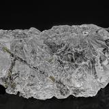 Quartz, Epidote<br />Fazenda Rubinho Pimenta Claim, Capelinha, Vale do Jequitinhonha, Minas Gerais, Brazil<br />9.8 x 4.5 cm<br /> (Author: am mizunaka)