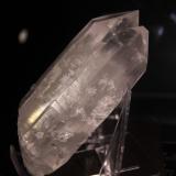 Quartz<br />Municipio Bolívar, Vélez Province, Santander Department, Colombia<br />64mm x 162mm x 54mm<br /> (Author: Firmo Espinar)