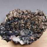 Niquelina<br />Pöhla, Distrito Schwarzenberg, Erzgebirgskreis, Sajonia/Sachsen, Alemania<br />5,5 x 4 x 2 cm.<br /> (Autor: J. G. Alcolea)