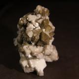 Dolomite, Siderite and Quartz<br />Otanche, Occidente Province, Boyacá Department, Colombia<br />72mm x 58mm x 45mm<br /> (Author: Firmo Espinar)
