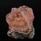 Fluorite, Pyrite<br />Huanzala Mine, Huallanca District, Dos de Mayo Province, Huánuco Department, Peru<br />4.9 x 3.6 cm<br /> (Author: am mizunaka)