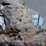 KaersutitaLa Posadilla volcano, Casas de la Posadilla, Valverde, Ciudad Real, Comarca Campo de Calatrava, Castilla-La Mancha, Spain6,5 x 6,5 cm. (Autor: javier ruiz martin)