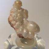 Cinabrio sobre Ópalo (variedad fiorita)<br />Castel del Piano (Monte Amiata), Provincia Grosseto, Toscana, Italia<br />38 mm x 21 mm<br /> (Autor: Sante Celiberti)