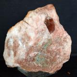 Dolomita (variedad teruelita)<br />Afloramiento del Keuper, Carretera CV-35, Domeño, Comarca Los Serranos, Valencia / València, Comunidad Valenciana / Comunitat Valenciana, España<br />9.5 x 8.5 cm<br /> (Autor: Pedro Antonio)