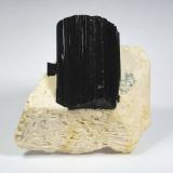 Schorlo (Chorlo)Barra de Salinas, Coronel Murta, Vale do Jequitinhonha, Minas Gerais, Brasil7 x 6 cm. (Autor: Antonio P. López)