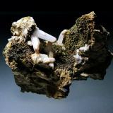Johannsenita y Cuarzo<br />Mina Iron Cap, Landsman Camp, Aravaipa, Distrito Aravaipa, Montes Santa Teresa, Condado Graham, Arizona, USA<br />3 x 3 cm.<br /> (Autor: Antonio P. López)