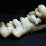 CalcitaCanteras de mármol de Monte Coto, Pinoso, Comarca Vinalopó Medio, Alicante / Alacant, Comunidad Valenciana / Comunitat Valenciana, España6 x 4 cm. (Autor: javier ruiz martin)