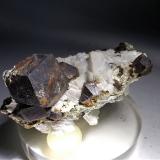 Magnetite<br />Brosso Mine, Cálea, Léssolo, Canavese District, Metropolitan City of Turin Province, Piedmont (Piemonte), Italy<br />65,6 x 37<br /> (Author: Sante Celiberti)