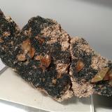 Titanite, Chlorite (Group)<br />Aurina Valley (Ahrnbach Valley), Bolzano Province, Trentino-Alto Adige (Trentino-Südtirol), Italy<br />107 x 49,4 mm<br /> (Author: Sante Celiberti)