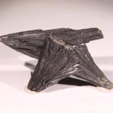 Kyanite<br />Ribeirão das Folhas, Minas Novas, Vale do Jequitinhonha, Minas Gerais, Brazil<br />73mm x 43mm x 11mm<br /> (Author: Firmo Espinar)