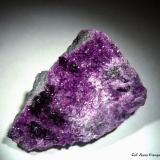 Clinocloro (variedad clinocloro crómico / kämmererita)<br />Mina Kop Krom, Kop Daglari, Provincia Erzurum, Región Anatolia Oriental, Turquía<br />60x30 mm.<br /> (Autor: Jesus Franquesa Baucells)