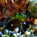 Epidote, QuartzGlaciar Miage, Valle Veny, Macizo Monte Bianco (Macizo Mont Blanc), Courmayeur, Valle de Aosta (Val d'Aosta), Italia76,7 x 58 mm (Author: Sante Celiberti)