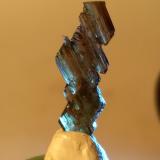 EpidoteBellecombe, Châtillon, Valle de Aosta (Val d'Aosta), Italia20 x 7 mm (Author: Sante Celiberti)