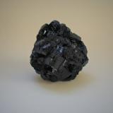Azurite<br />Shilu Mine, Yangchun, Yangjiang Prefecture, Guangdong Province, China<br />60mm x 45mm x 45mm<br /> (Author: Philippe Durand)