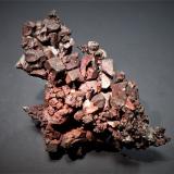 Copper, Calcite<br />Onganja (Emke) Mine, Helen Farm 235, Onganja mining area, Seeis, Windhoek District, Khomas Region, Namibia<br />41 mm x 27 mm x 21 mm<br /> (Author: Don Lum)