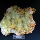 PrehnitaCantera Oficarsa, Cerro de las Culebras, Carchelejo, Cárcheles, Comarca Sierra Mágina, Jaén, Andalucía, España12 x 11 cm. (Autor: Antonio P. López)