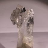 Quartz<br />Municipio Bolívar, Vélez Province, Santander Department, Colombia<br />45mm x 101mm x 32mm<br /> (Author: Firmo Espinar)