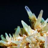 Cuarzo (variedad prasio)<br />Isla de Serifos, Islas Cícladas, Prefectura de las Cícladas, Egeo meridional, Grecia<br />Cristales de 3 cm.<br /> (Autor: Antonio P. López)