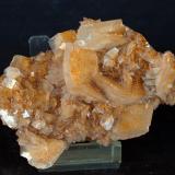 Calcita<br />Cantera Cruz dos Meninos, Santa Maria, Estremoz, Distrito Évora, Província Alentejo Central, Región Alentejo, Portugal<br />8.5 x 6 cm<br /> (Autor: Pedro Antonio)