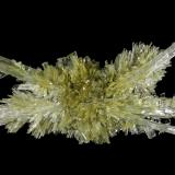Gypsum<br />Angervilliers Quarry, Angervilliers, Dourdan, Palaiseau, Essone, Île-de-France, France<br />170 x 65 x 60 mm<br /> (Author: Rob Schnerr)