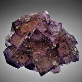 Fluorite, ChalcopyriteSub-Distrito Cave-in-Rock, Condado Hardin, Illinois, USA70 mm x 65 mm x 30 mm (Author: Don Lum)