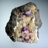 Cuarzo (variedad amatista)Cantera Capurru, Osilo, Provincia Sassari, Cerdeña/Sardegna, Italia8 x 7 cm. (Autor: Antonio P. López)