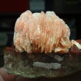 Barita sobre Cuarzo (variedad hematoideo)<br />Jebel Irhoud, Provincia Youssoufia, Región Marrakesh-Safi, Marruecos<br />65x45 mm<br /> (Autor: Ignacio)
