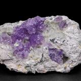 Quartz (variety amethyst)<br />Tadami, Minamiaizu District, Fukushima Prefecture, Tohoku Region, Honshu Island, Japan<br />5.4 x 3.3 cm<br /> (Author: am mizunaka)