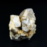 Microclina y Cuarzo<br />Cártama, Comarca Valle del Guadalhorce, Málaga, Andalucía, España<br />4 x 3 cm.<br /> (Autor: Antonio P. López)