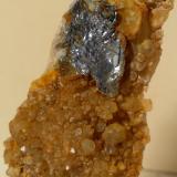 Molybdenite, Quartz<br />Cuasso al Monte, Varese Province, Lombardy, Italy<br />34 x 25 mm<br /> (Author: Sante Celiberti)