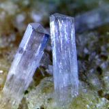 Natrolita<br />Rambla de Los Lobos, Alamedilla, Comarca Los Montes, Granada, Andalucía, España<br />Cristales de 3 mm.<br /> (Autor: Antonio P. López)