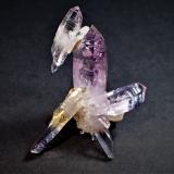 Quartz (variety amethyst)<br />Piedra Parada (Las Vigas), Municipio Tatatila, Veracruz (Veracruz de Ignacio de la Llave), Mexico<br />41 mm x 35 mm x 21 mm<br /> (Author: Don Lum)