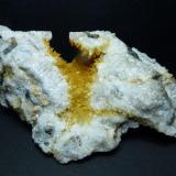 CalcitaFilón El Cobre, grupo minero El Cobre-Igualdad-Matacabras, Matacabras-Dehesa de las Yeguas, Bailén-Guarromán-Linares, Comarca Sierra Morena, Jaén, Andalucía, España7 x 5 cm. (Autor: javier ruiz martin)