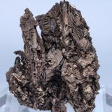 Bismuto38 Mine, Niederschlema, Bad Schlema (Schlema), Schlema-Hartenstein District, Erzgebirgskreis, Saxony/Sachsen, Germany4.2 × 3.4 × 2.5 cm (Autor: Carles)