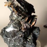 Hematites, Cuarzo<br />Mina Rio (Mina Rio Marina), realce Valle Giove, Rio Marina, Isla de Elba, Provincia Livorno, Toscana, Italia<br />83 x 66 mm<br /> (Autor: Sante Celiberti)