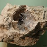 Celestina<br />Yacimiento de Celestinas, Torà, Comarca Solsonès, Lérida / Lleida, Cataluña / Catalunya, España<br />7 x 6 cm<br /> (Autor: Joan Niella)