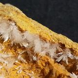 Aragonite<br />Grissianer Graben, Grissiano, Nalles (Nals), Autonomous Province South Tyrol, Trentino-Alto Adige (Trentino-Südtirol), Italy<br />9 x 7 cm<br /> (Author: Volkmar Stingl)