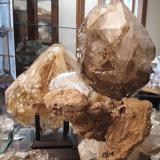 Quartz<br />Turtle Clan Ridge, Fonda, Mohawk, Montgomery County, New York, USA<br />20 cm.<br /> (Author: vic rzonca)