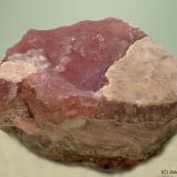 Calcita (variedad calcita cobaltífera)Mina Solita, Peramea, Baix Pallars, Comarca Pallars Sobirà, Lérida / Lleida, Cataluña / Catalunya, España70 x 55 mm (Autor: Joan Niella)