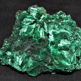 Malachite<br />Mindingi Mine (Mindigi Mine), Swambo, Kambove District, Katanga Copper Crescent, Katanga (Shaba), Democratic Republic of the Congo (Zaire)<br />10x11x7 cm<br /> (Author: Joseph DOliveira)