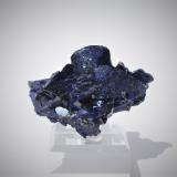 Azurite<br />Milpillas Mine, Cuitaca, Municipio Santa Cruz, Sonora, Mexico<br />60mm x45mm x 30mm<br /> (Author: Philippe Durand)