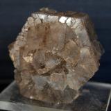 AragonitoAfloramiento del Keuper, Barranco de la Escarabehuela, Enguídanos, Comarca Manchuela Conquense, Cuenca, Castilla-La Mancha, España3.5 x 3.5 cm (Autor: Pedro Antonio)