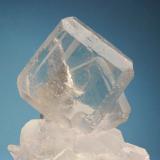 Fluorita<br />Mina Yaogangxian, Yizhang, Prefectura Chenzhou, Provincia Hunan, China<br />cristal 20x20mm<br /> (Autor: Ramon A  Lopez Garcia)