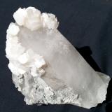 Calcite, Quartz<br />Yaogangxian Mine, Yizhang, Chenzhou Prefecture, Hunan Province, China<br />10 x 7 cm<br /> (Author: Volkmar Stingl)