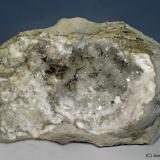 Celestina<br />Yacimiento de Celestinas, Torà, Comarca Solsonès, Lérida / Lleida, Cataluña / Catalunya, España<br />13 x 7 cm<br /> (Autor: Joan Niella)