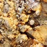 Chalcocita (Calcosina)Las Cruces Mine, fase 6, levels 130-135, &#8595;175 m., Gerena-Guillena-Salteras, Comarca Sierra Norte, Seville, Andalusia, SpainC.d.v. 1,3 x 1,0 cm. (Autor: Carles)