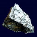 PlataMina Bouismas, Agdz, distrito minero Bou Azzer, Provincia Zagora, Región Drâa-Tafilalet, Marruecos5 x 5 cm. (Autor: Antonio P. López)